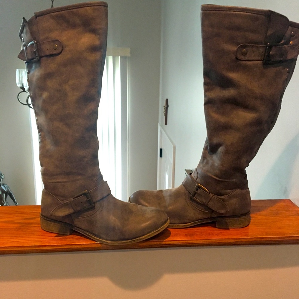 Woman’s Boots
